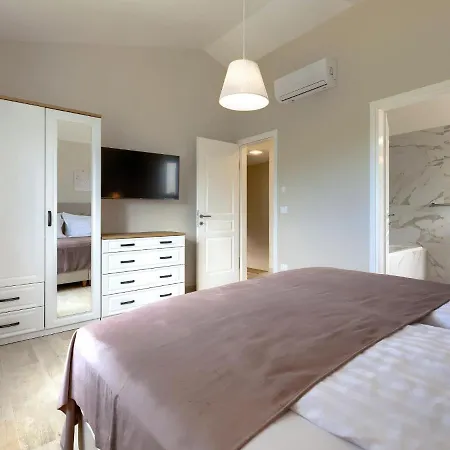 Bella By Interhome *