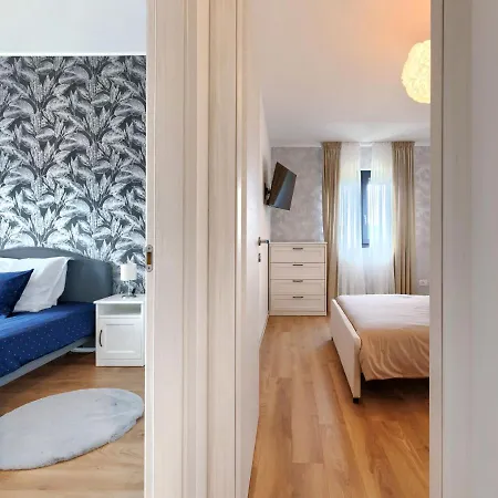 Bella By Interhome Semesterbostad Brtonigla